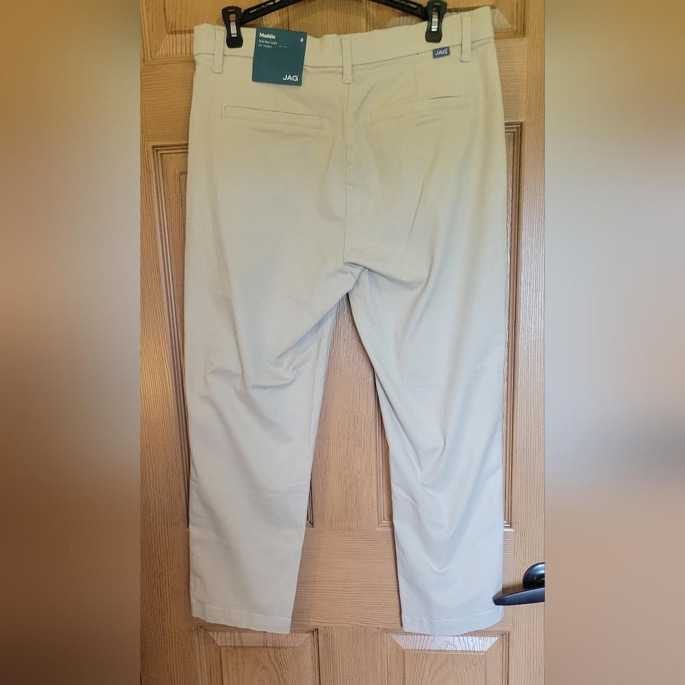 NWT Jag - Khaki Capris Size 8 - Picture 4 of 5